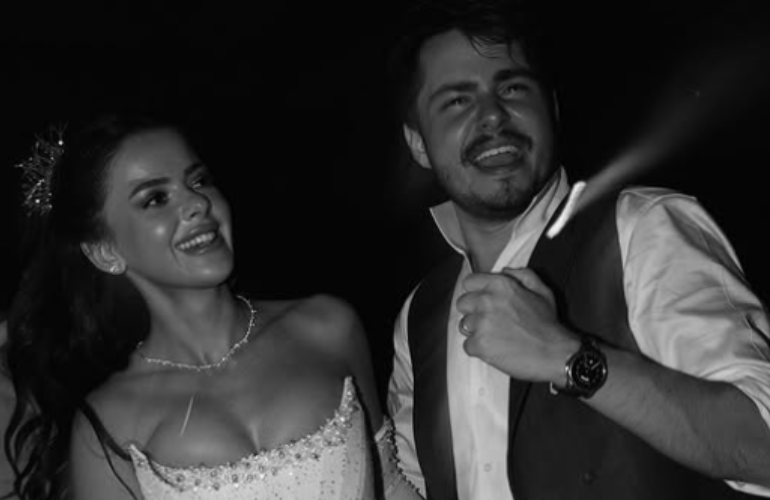 MELİS KETENCİ KİMDİR?